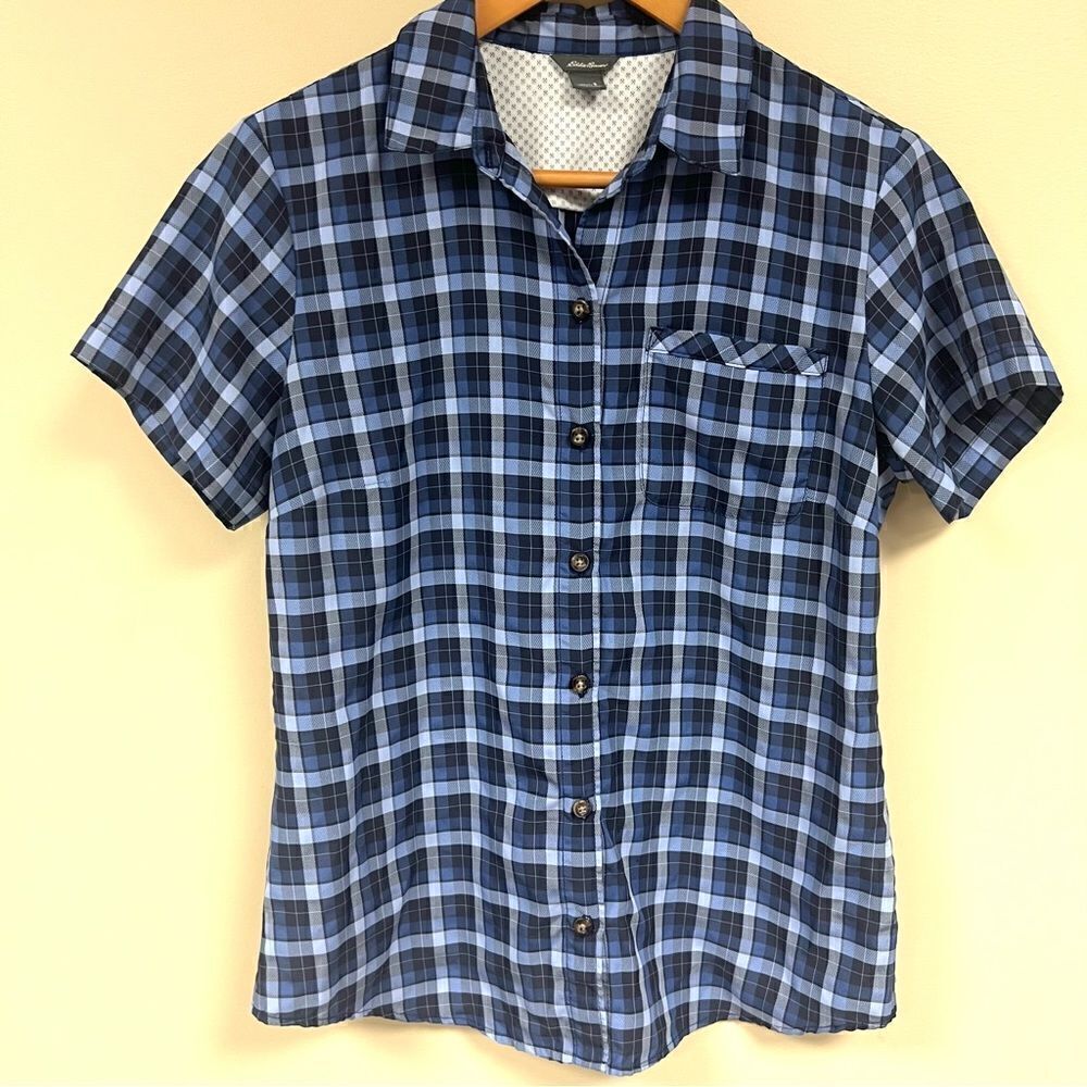 Eddie Bauer quick dry lightweight hiking shirt Sz Sm